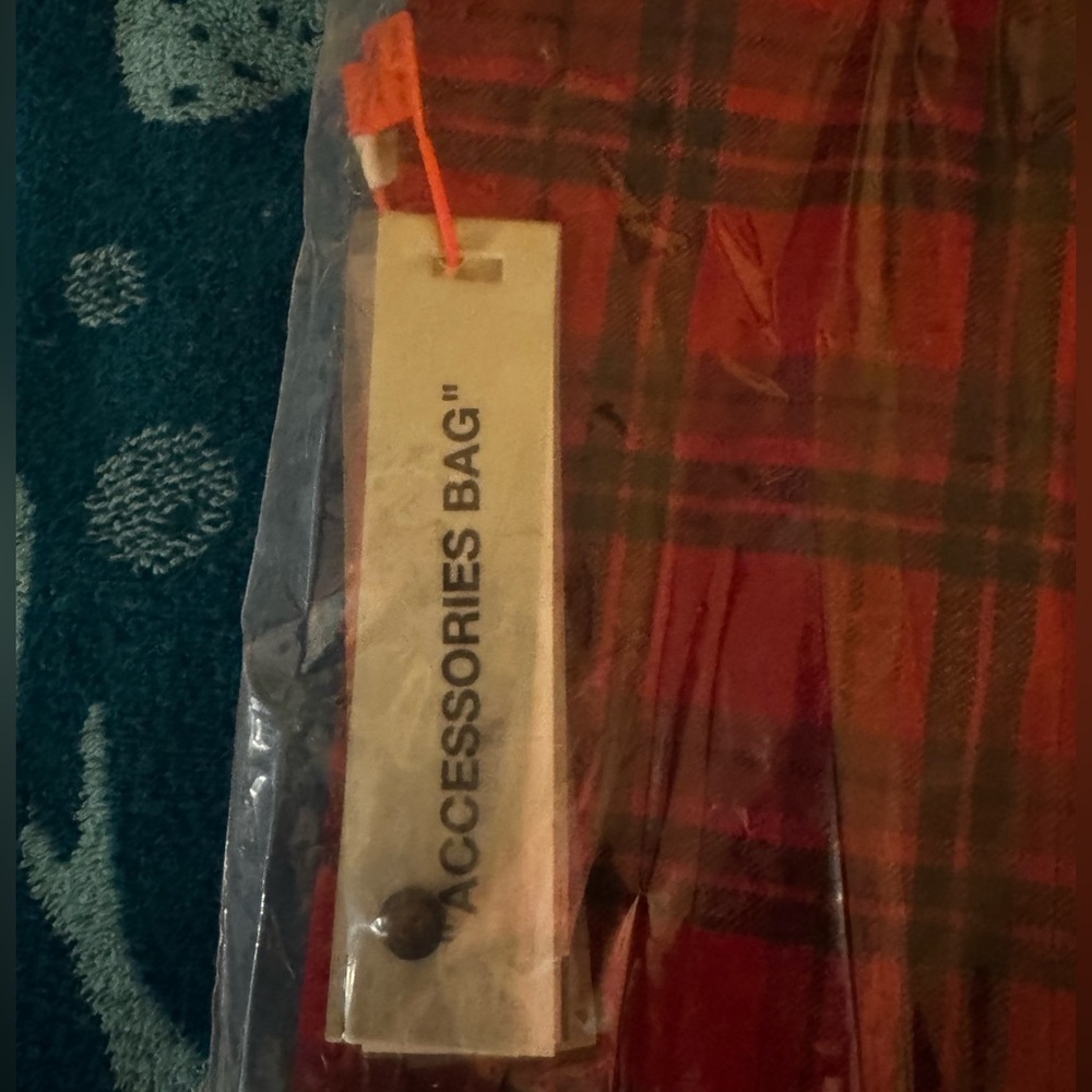 Off-White Flannel Button Up - Picture 8 of 8